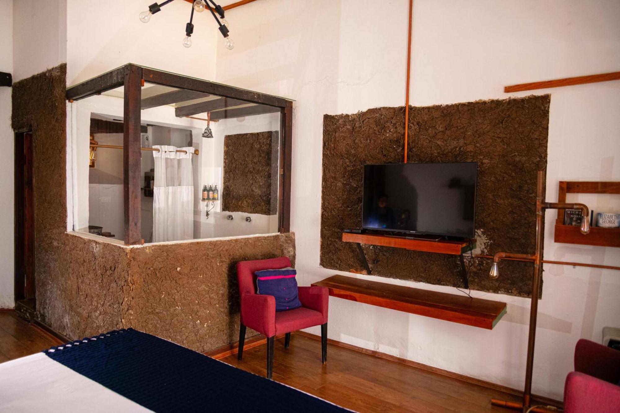 Sereno Hotel